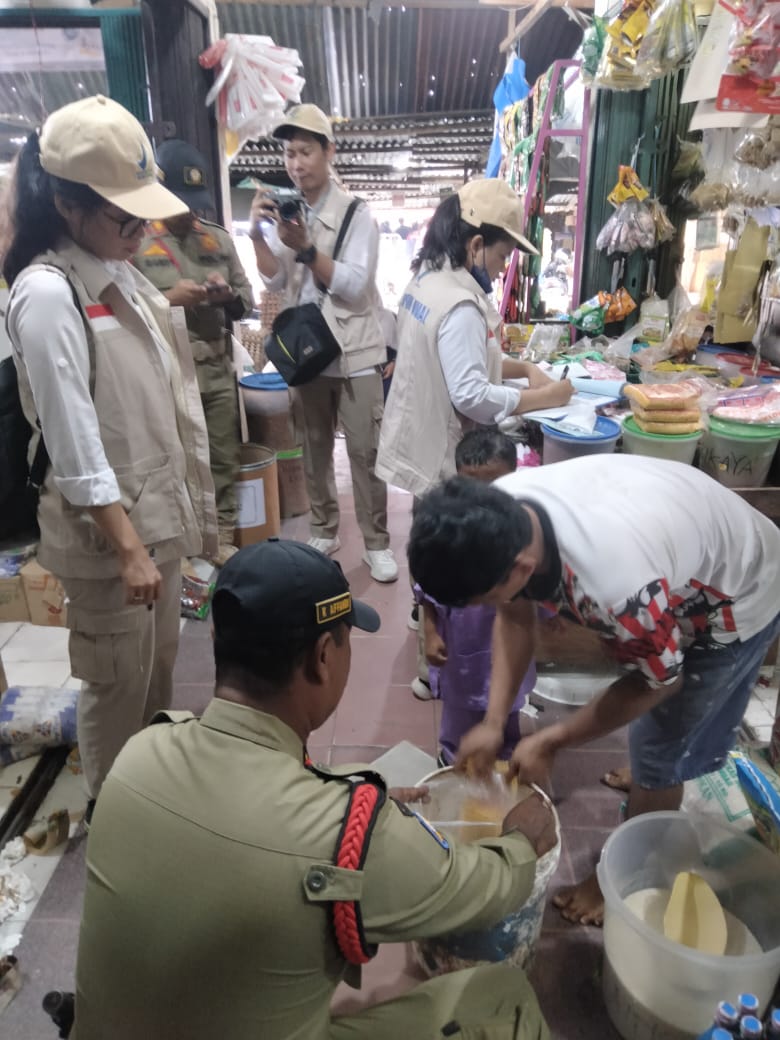 Melaksanakan Pengawasan dan Pengujian Bahan pangan Berbahaya